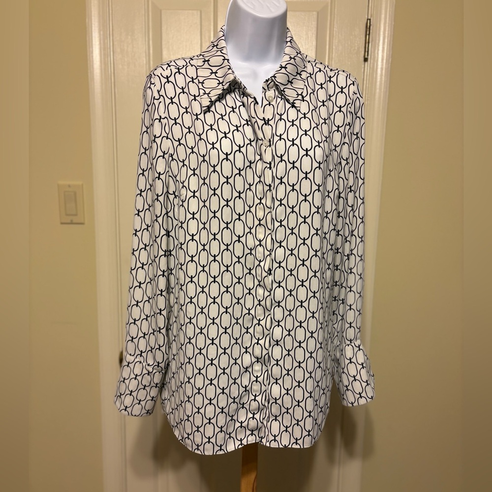 PRIMARK Monochrome Geometric Chain Link Design Button-Down Shirt, Size: 8